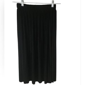 H&M Women's Black Pleated Midi Skirt Size XS